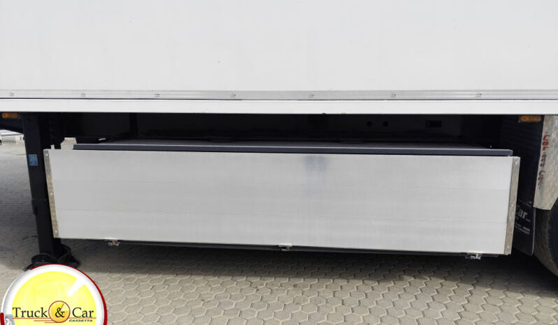 RIF.1117 SEMIRIMORCHIO CARMOSINO ANHANGER – ISOTERMICO CON GRUPPO FRIGORIFERO ATP FRC 04/2027 – 2003 completo