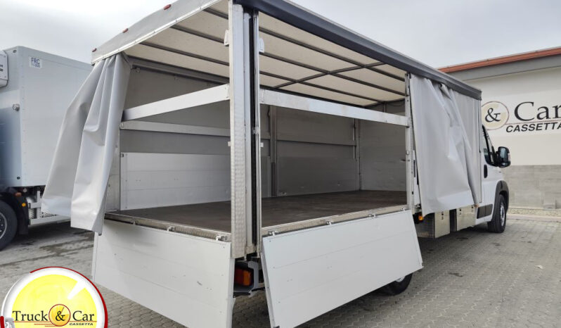 RIF.1190 FIAT DUCATO MAXI – 2020 – CAMBIO AUTOMATICO – CASSONE CENTINATO ALZA/ABBASSA – EURO 6 completo