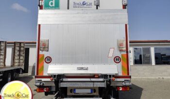 RIF.1322 RENAULT TRUCKS D – 2022 – FURGONE ISOTERMICO CON GRUPPO FRIGO E SPONDA A BATTENTE DHOLLANDIA DA 20 Q.LI – ATP FRC 03/2028 – EURO 6 completo