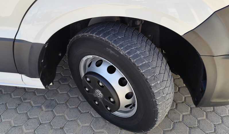 VOLKSWAGEN CRAFTER – 2020 – CASSONE FISSO CON GRU FASSI F32.A – EURO 6 completo