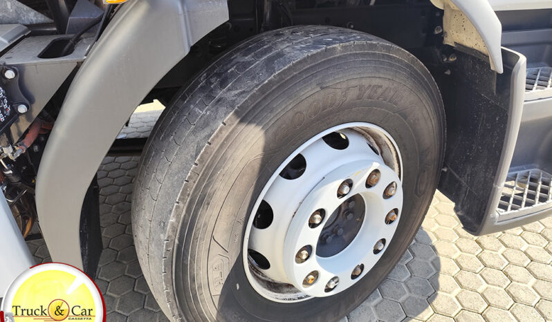 VOLVO FL 280 – 2021 – ISOTERMICO FRIGO ATP FRC 01/2027 – SPONDA RETRATTILE DHOLLANDIA 30 Q.LI – EURO 6 completo