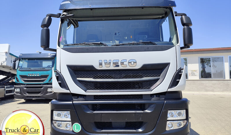 RIF.1353 IVECO STRALIS AD 190 S 400 – 2016 – ISOTERMICO CON GRUPPO FRIGO E SPONDA CARICATRICE RETRATTILE BAR CARGOLIFT DA 15 Q.LI – EURO 6 completo