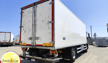 RIF.1353 IVECO STRALIS AD 190 S 400 – 2016 – ISOTERMICO CON GRUPPO FRIGO E SPONDA CARICATRICE RETRATTILE BAR CARGOLIFT DA 15 Q.LI – EURO 6 completo