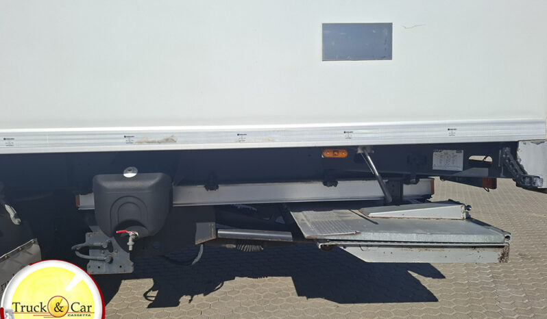 RIF.1356 SEMIRIMORCHIO CARMOSINO – 2010 – ISOTERMICO CON GRUPPO FRIGO ATP FNA 03/2031 – SPONDA CARICATRICE RETRATTILE DHOLLANDIA DA 30.QLI completo