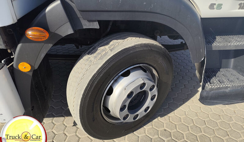 IVECO EUROCARGO 120 E 22 – 2016 – FURGONE ISOTERMICO E SPONDA CARICATRICE A BATTENTE DHOLLANDIA DA 15 Q.LI – EURO 6 completo