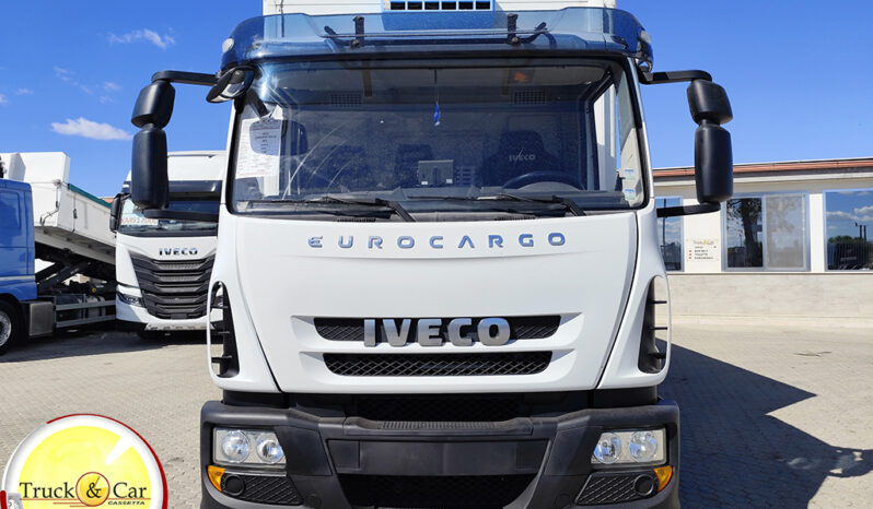 RIF.1397 IVECO EUROCARGO 140 E 22 – 2015 – FURGONE ISOTERMICO CON FRIGO E SPONDA RETRATTILE DHOLLANDIA DA 15 Q.LI – EURO 6 completo